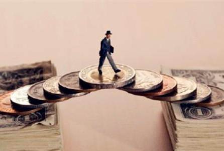特朗普税改法案临门一脚，黄金多头憧憬还是恐慌？